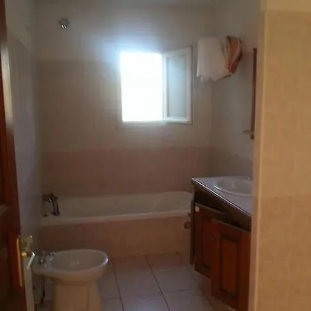 Bas De De 90m² Entre * Talasani