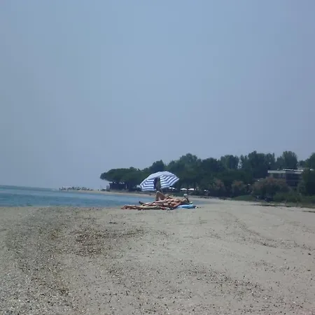 Bas De De 90m² Entre