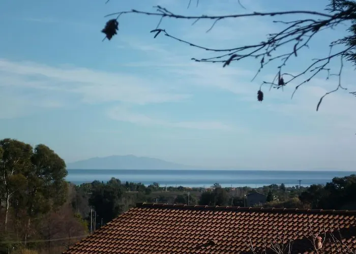 Appartement Bas De De 90m² Entre Talasani