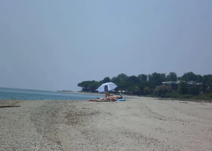 Bas De De 90m² Entre